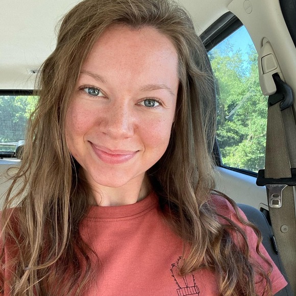 aprildeerae